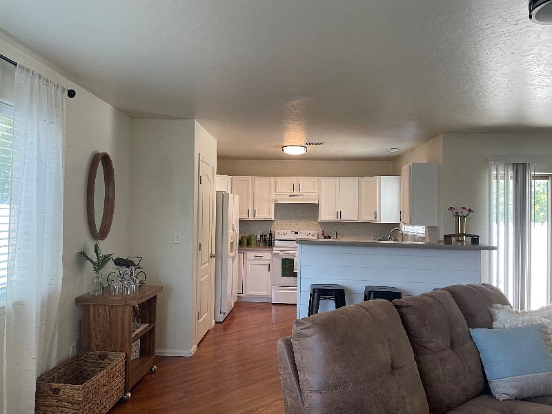 Furnished Finder property 394486_1 photo 4