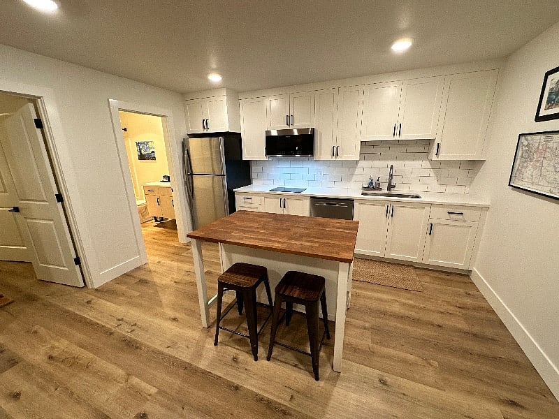 Furnished Finder property 394488_1 photo 14