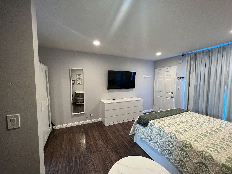 Furnished Finder property 394495_1 photo 8