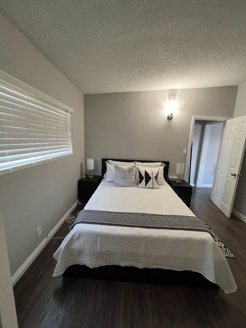 Furnished Finder property 394495_2 photo 10