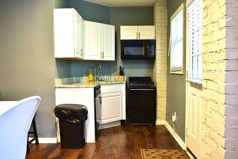 Furnished Finder property 394502_1 photo 5