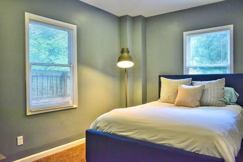 Furnished Finder property 394502_1 photo 8