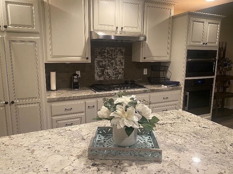 Furnished Finder property 394544_2 photo 9