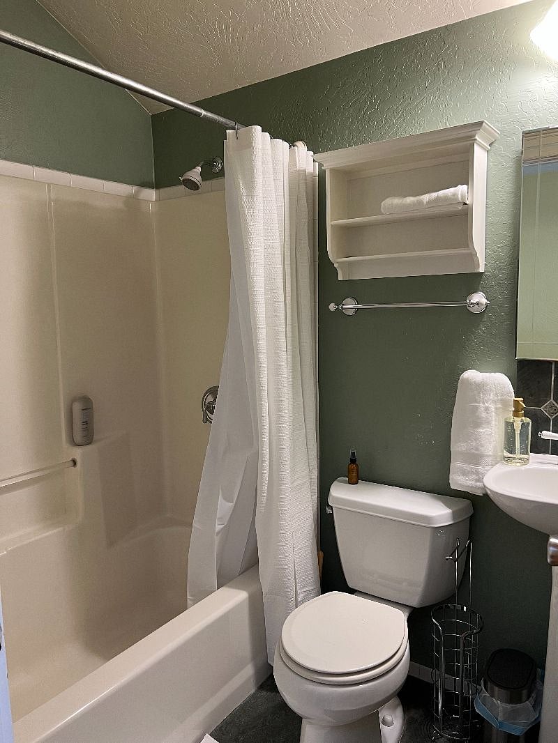 Furnished Finder property 394656_1 photo 18