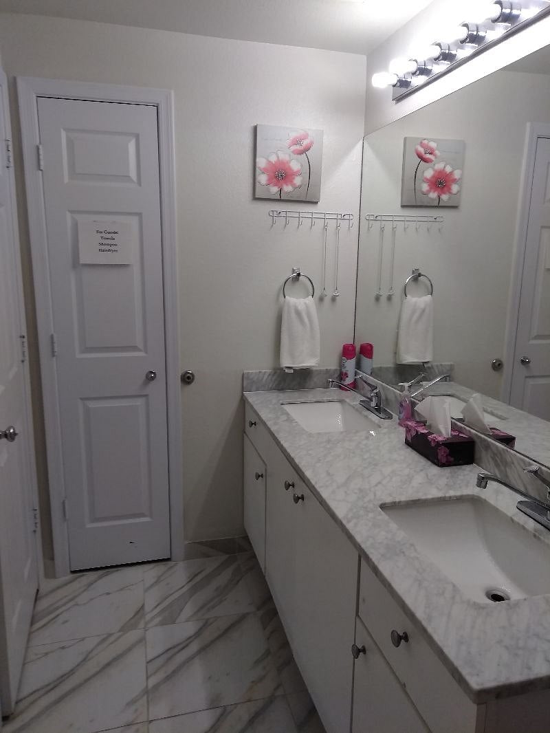 Furnished Finder property 394660_1 photo 7