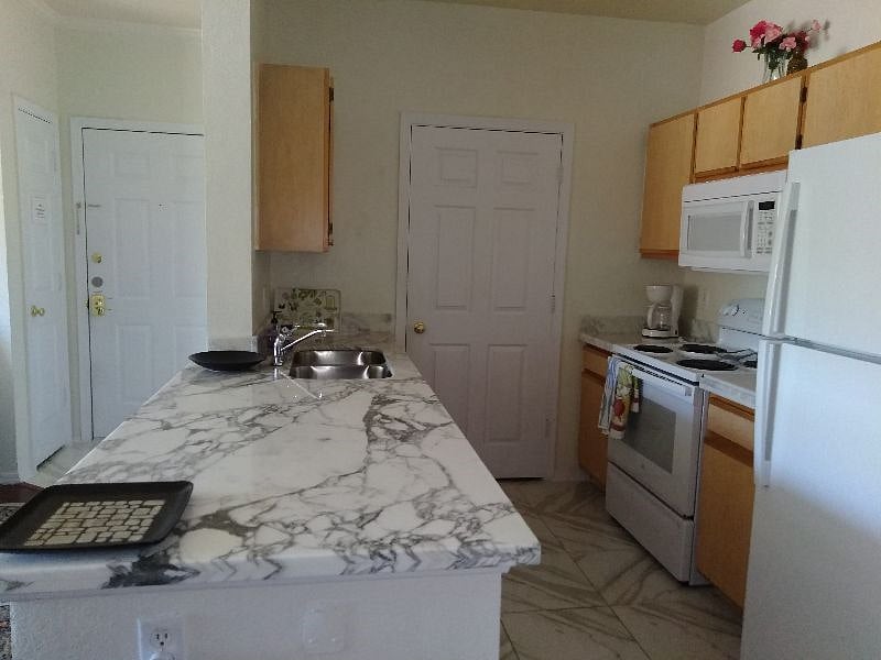Furnished Finder property 394660_1 photo 9