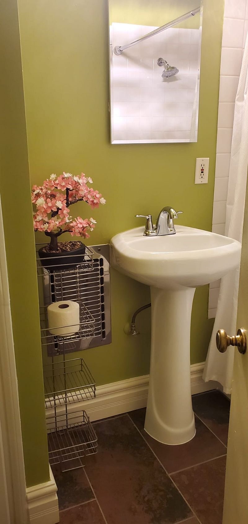 Furnished Finder property 394697_1 photo 39
