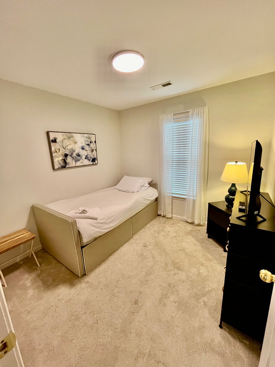 Furnished Finder property 394798_1 photo 15