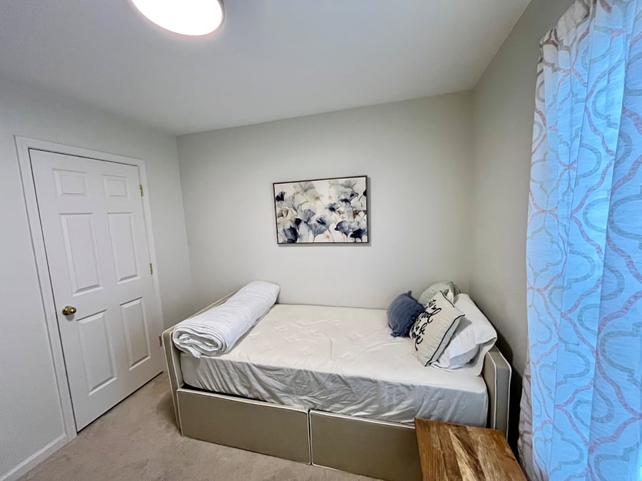 Furnished Finder property 394798_1 photo 16