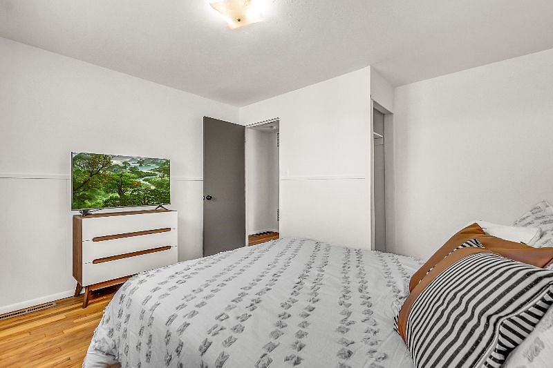 Furnished Finder property 394822_1 photo 9