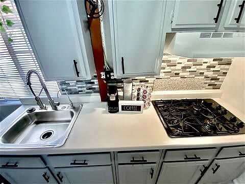 Furnished Finder property 394853_1 photo 10