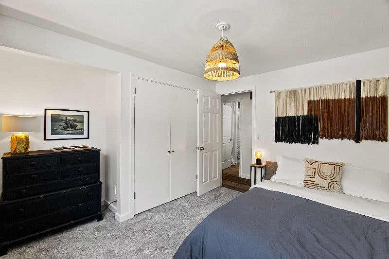 Furnished Finder property 394913_1 photo 16