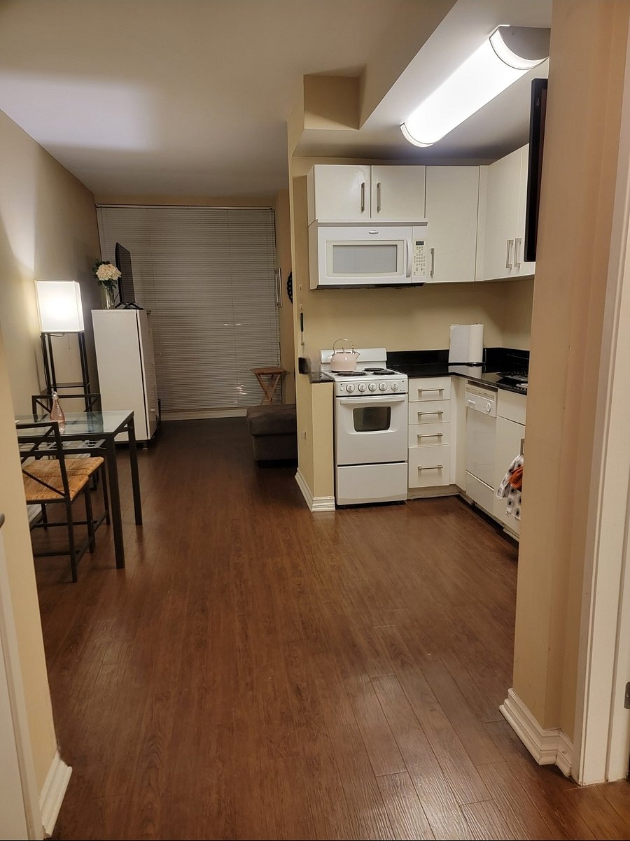 Furnished Finder property 395001_1 photo 9