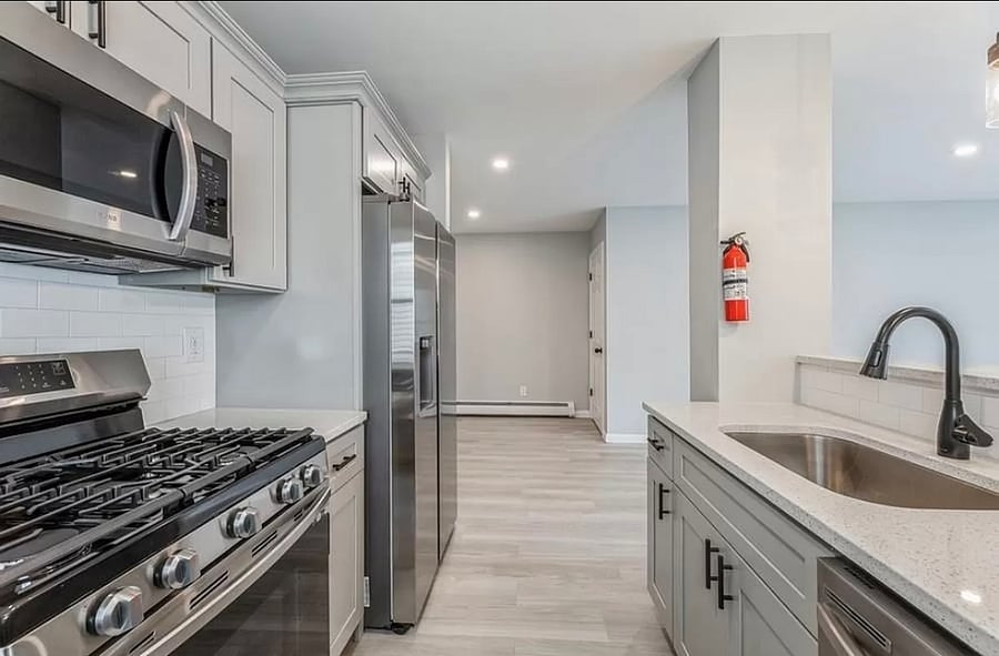 Furnished Finder property 395042_1 photo 12