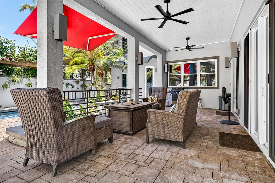 patio sitting area with firepit