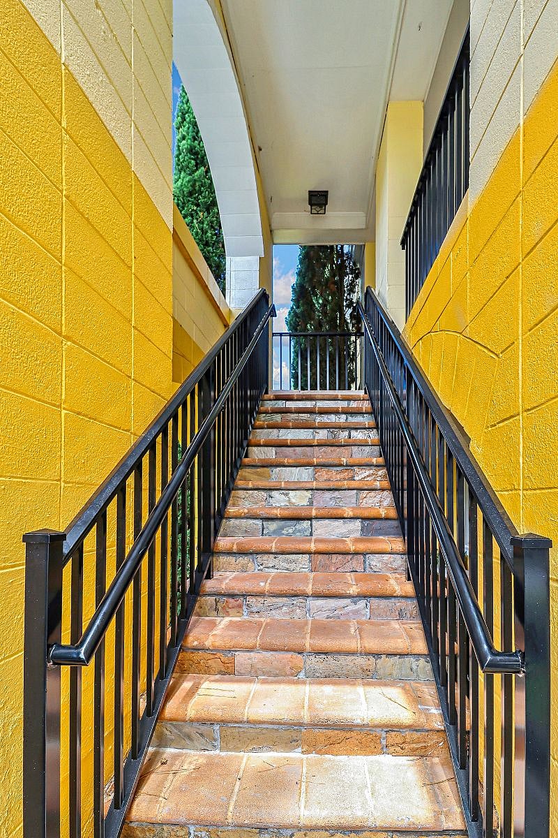 Furnished Finder property 395092_1 photo 29