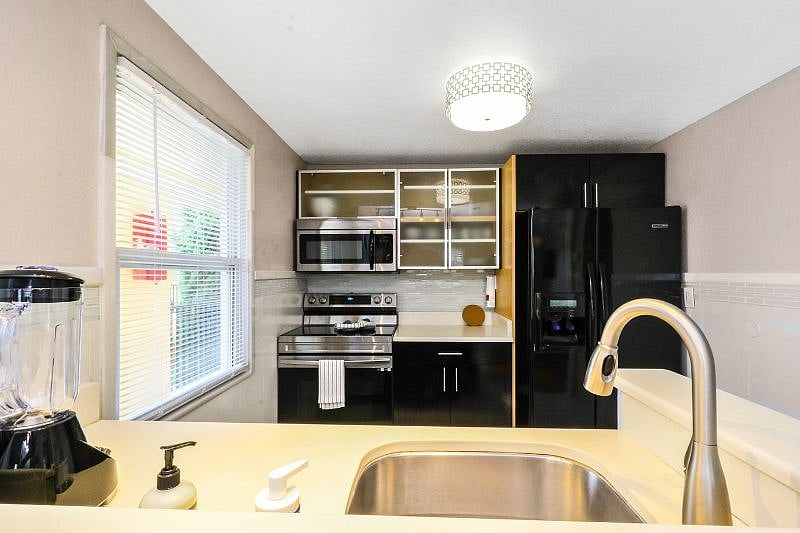 Furnished Finder property 395092_1 photo 12