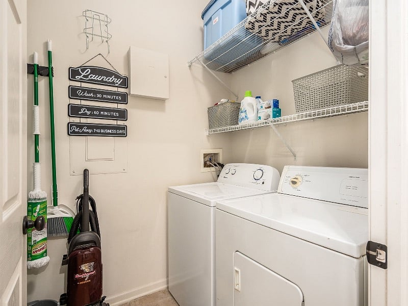 Furnished Finder property 395095_1 photo 9