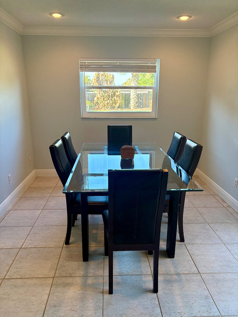Furnished Finder property 395098_1 photo 12