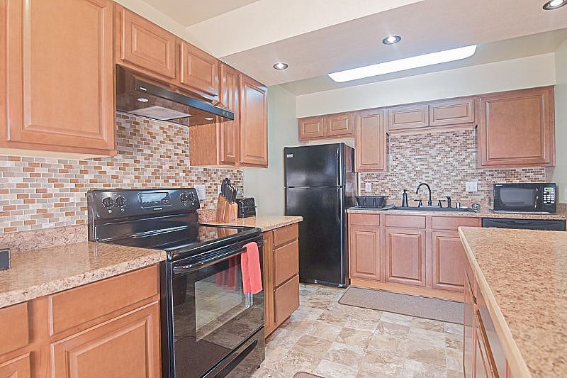 Furnished Finder property 395140_1 photo 13
