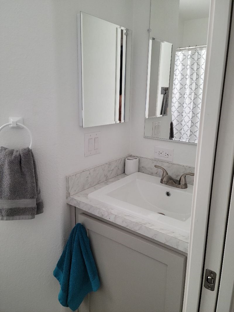 Guest Bathroom