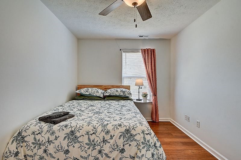 Furnished Finder property 395206_1 photo 14