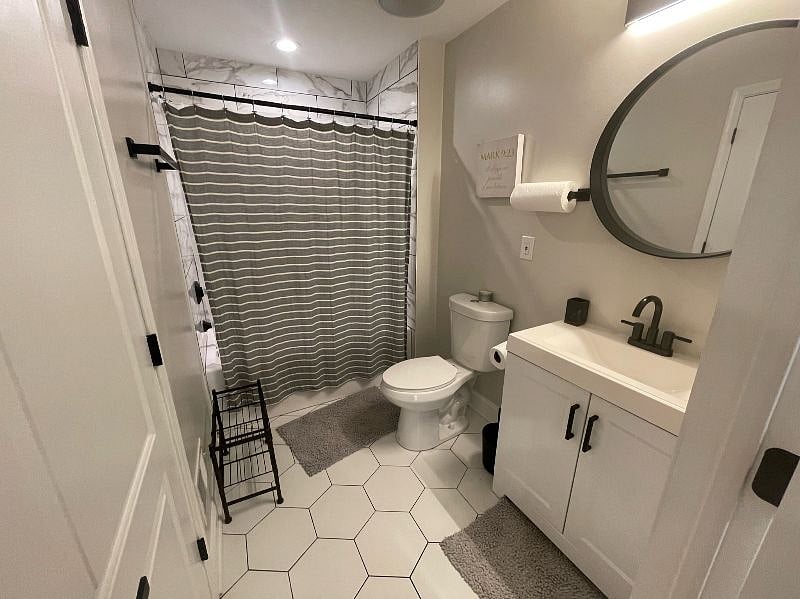Furnished Finder property 395214_1 photo 9