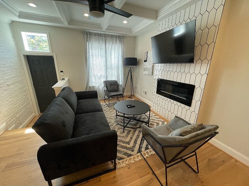 Furnished Finder property 395214_1 photo 10