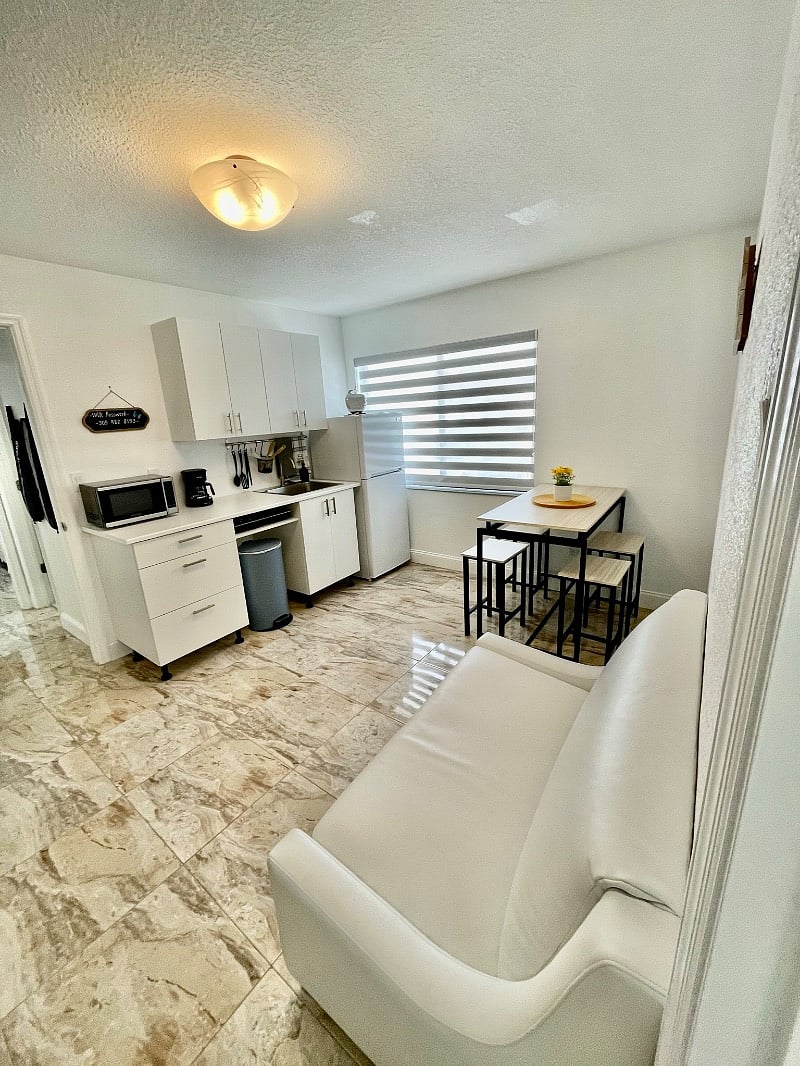 Furnished Finder property 395252_2 photo 6