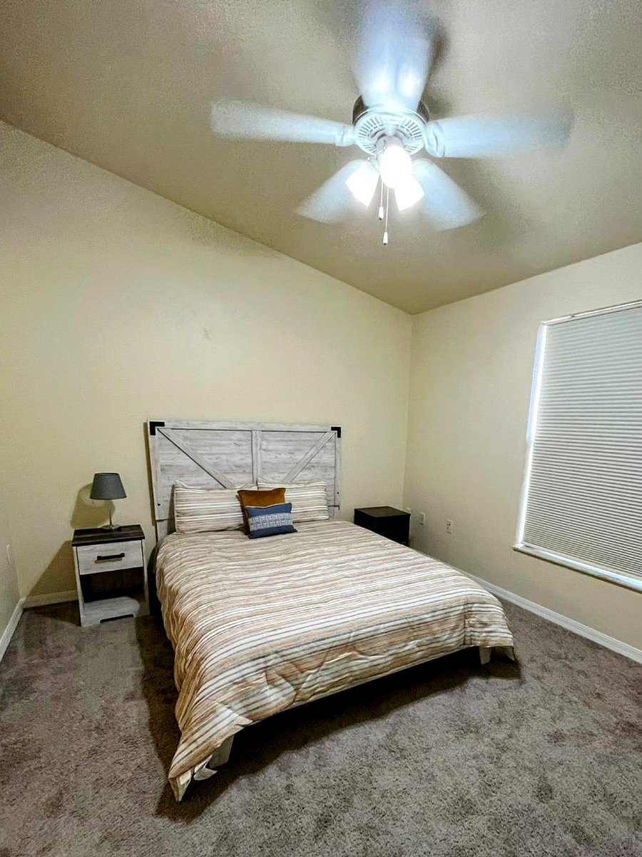 Furnished Finder property 395283_1 photo 17