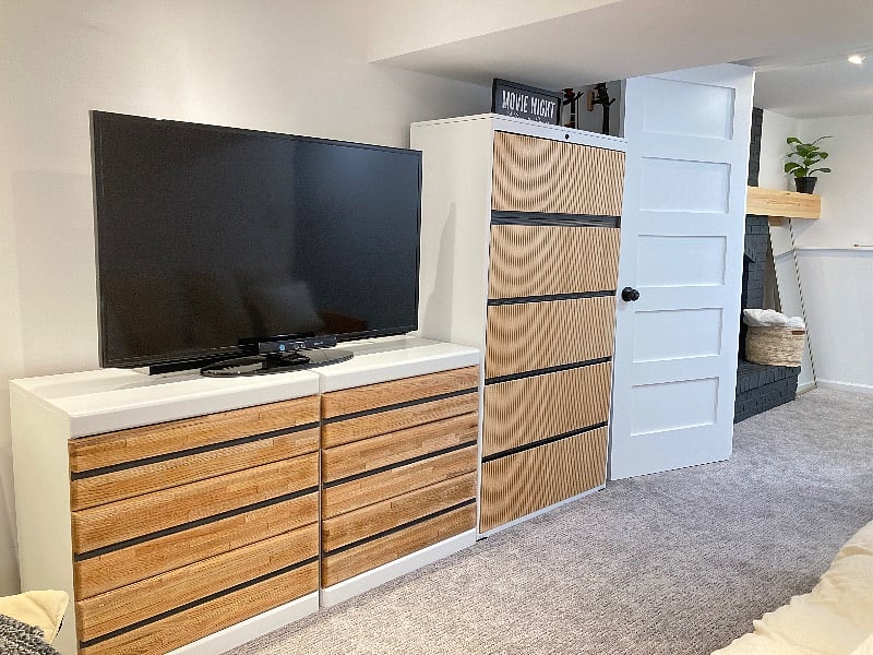 Living room in guest suite