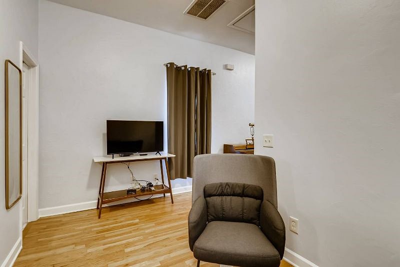 Furnished Finder property 395345_1 photo 3