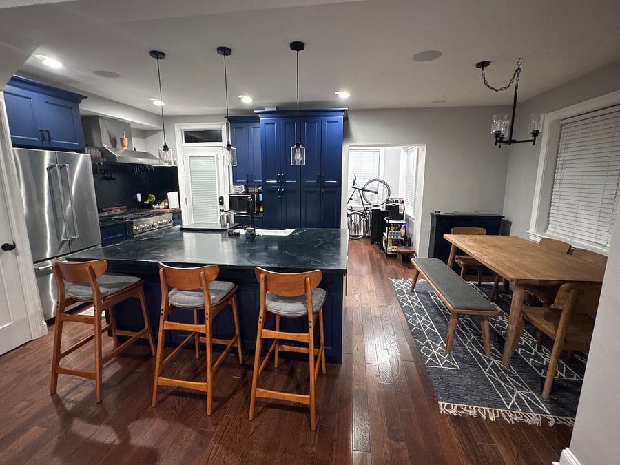 Kitchen/Dining Area