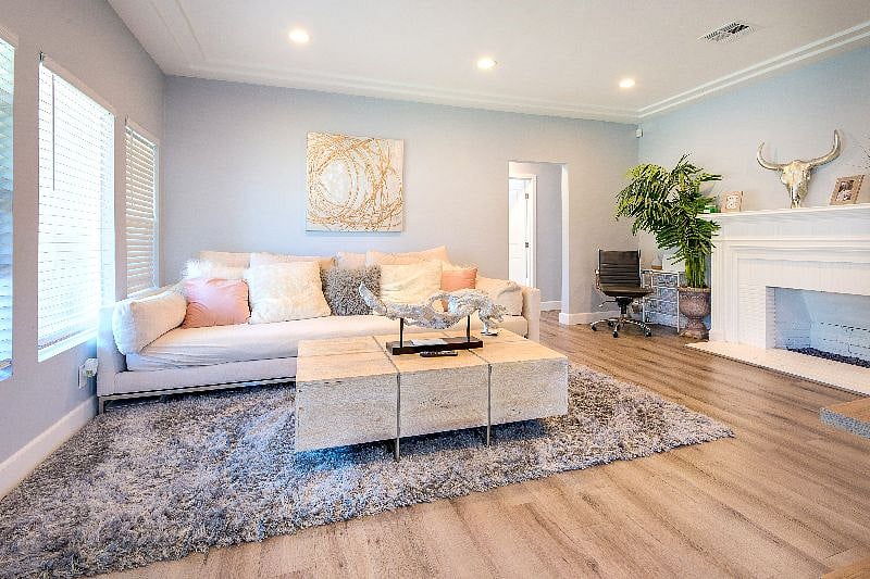 Furnished Finder property 395399_1 photo 3