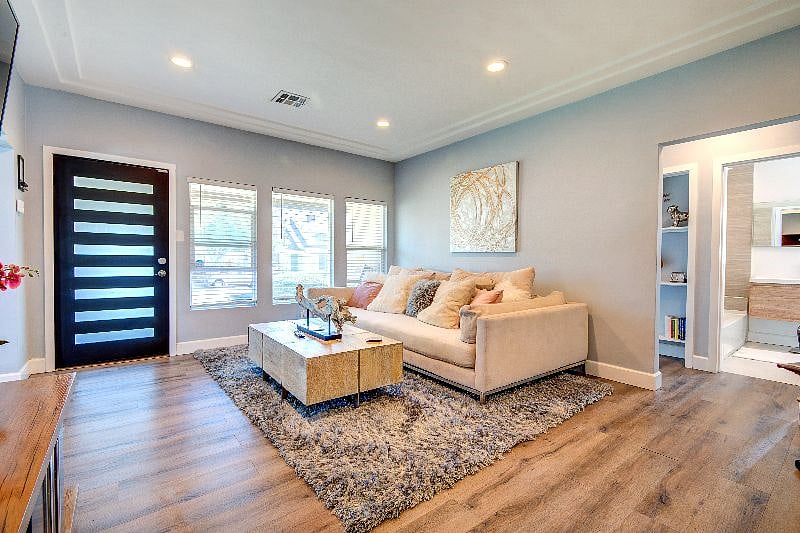 Furnished Finder property 395399_1 photo 8
