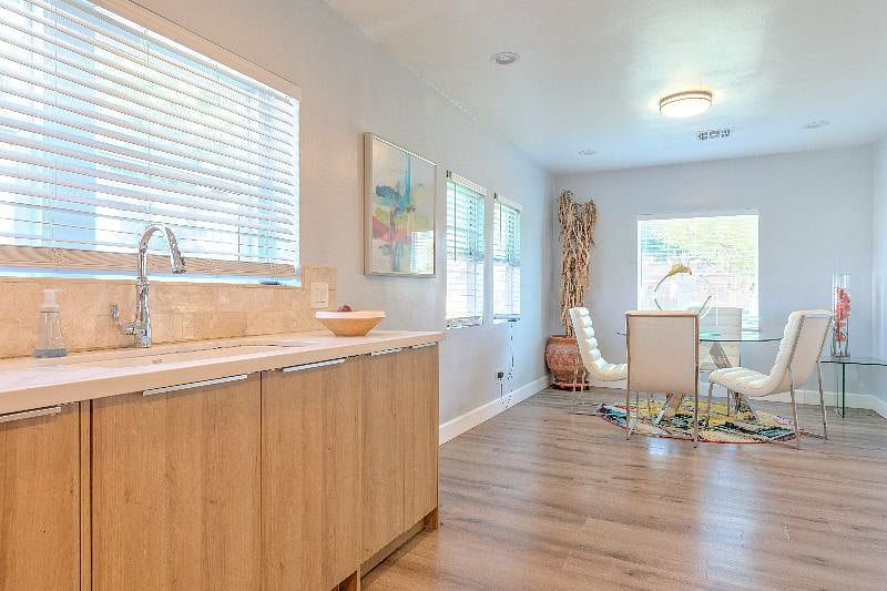 Furnished Finder property 395399_1 photo 21