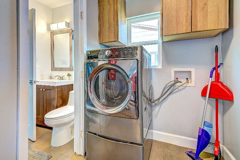 Furnished Finder property 395399_1 photo 24