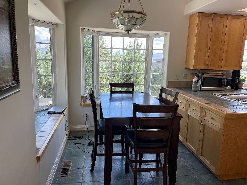 Furnished Finder property 395423_1 photo 9