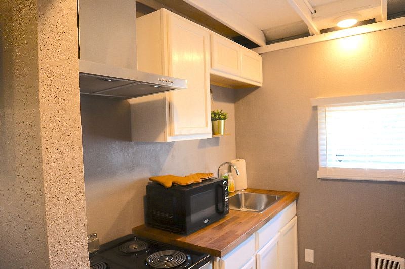 Furnished Finder property 395433_1 photo 13