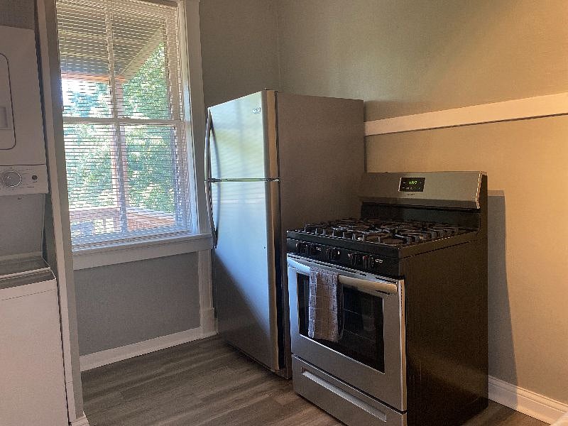 Furnished Finder property 395446_1 photo 10