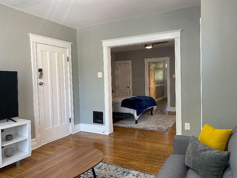 Furnished Finder property 395446_1 photo 4