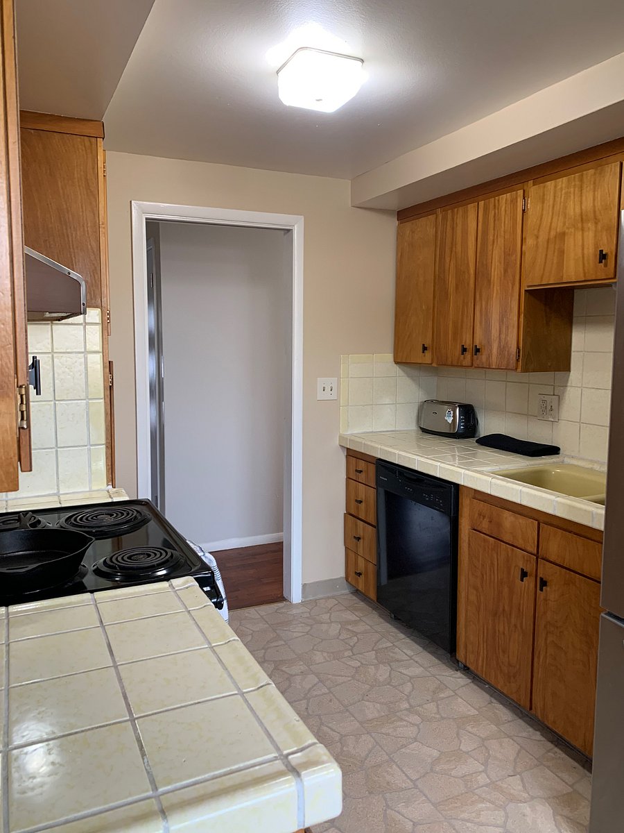 Furnished Finder property 395481_2 photo 6