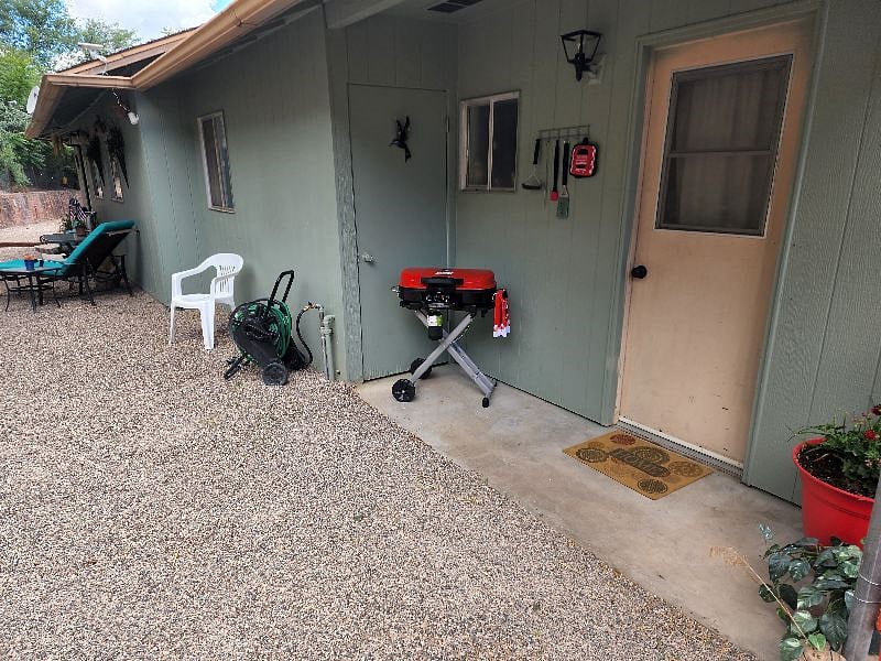 Furnished Finder property 395487_1 photo 9