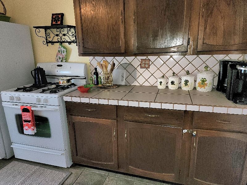 Furnished Finder property 395487_1 photo 30