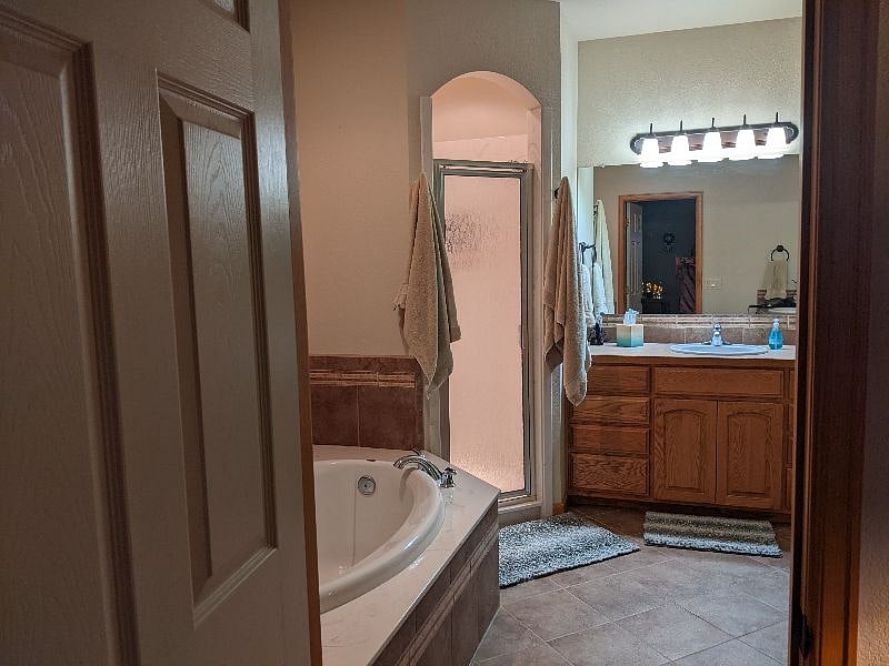 Furnished Finder property 395492_1 photo 6