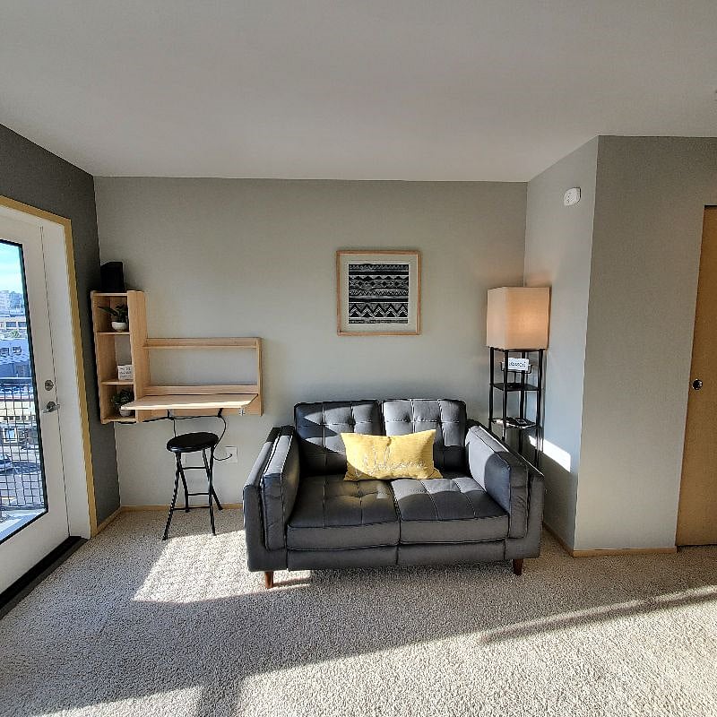 Furnished Finder property 395503_1 photo 17