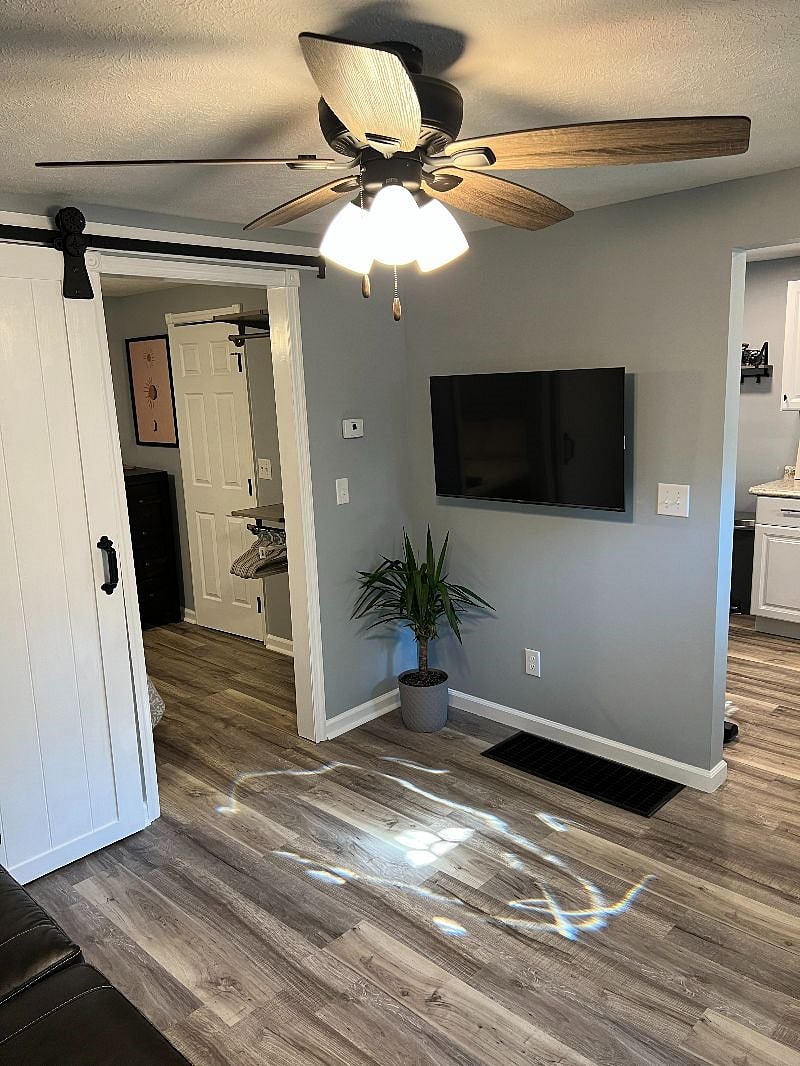 Furnished Finder property 395538_1 photo 20