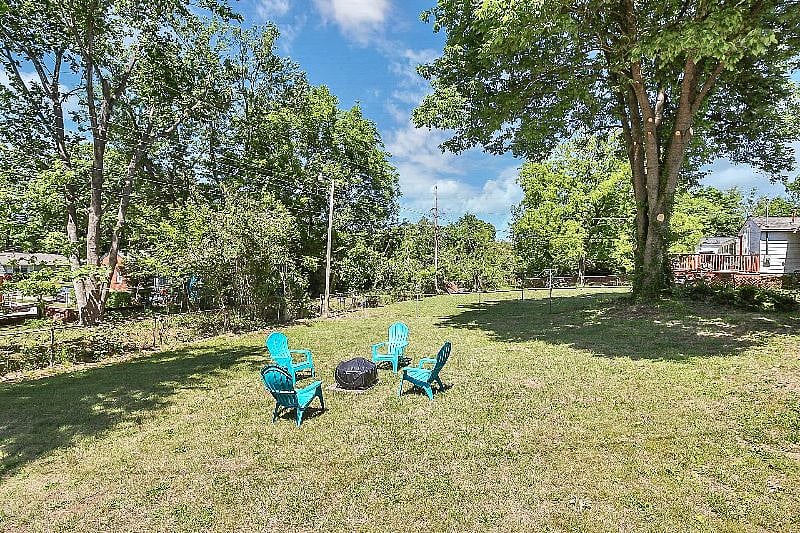 Furnished Finder property 395569_1 photo 18