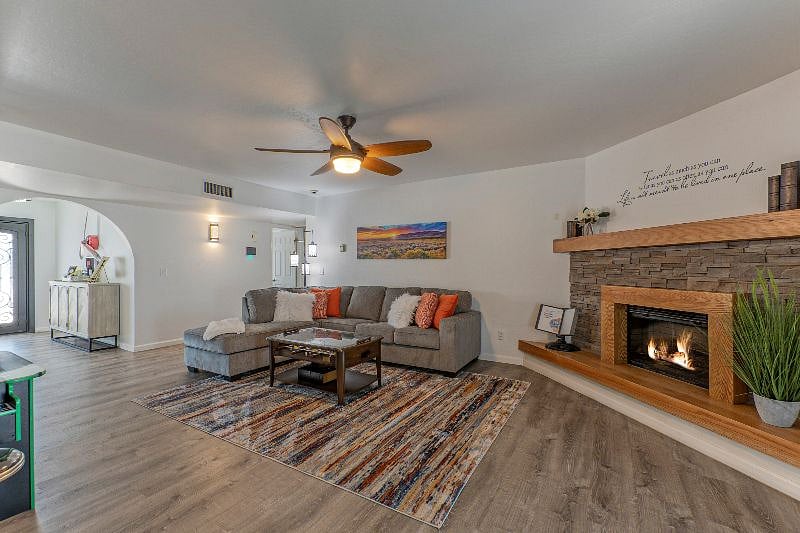 Furnished Finder property 395572_1 photo 5