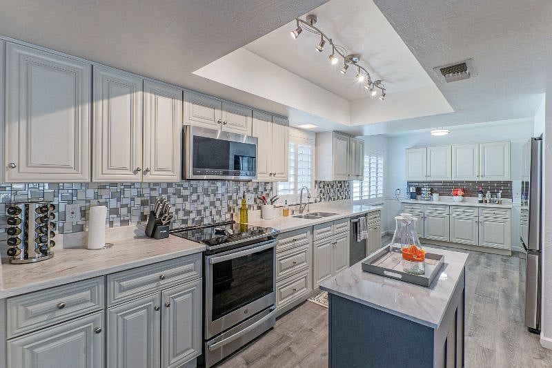 Furnished Finder property 395572_1 photo 8